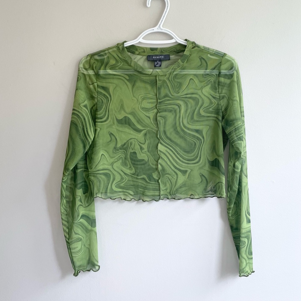 LONG SLEEVE ROUND NECK SHEER TWO TOME GREEN CROP TOP EXPOSED FROMT SEAM RUFFLED
